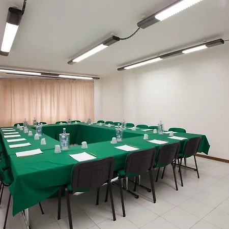 Ferrucci Apartahotel 4*
